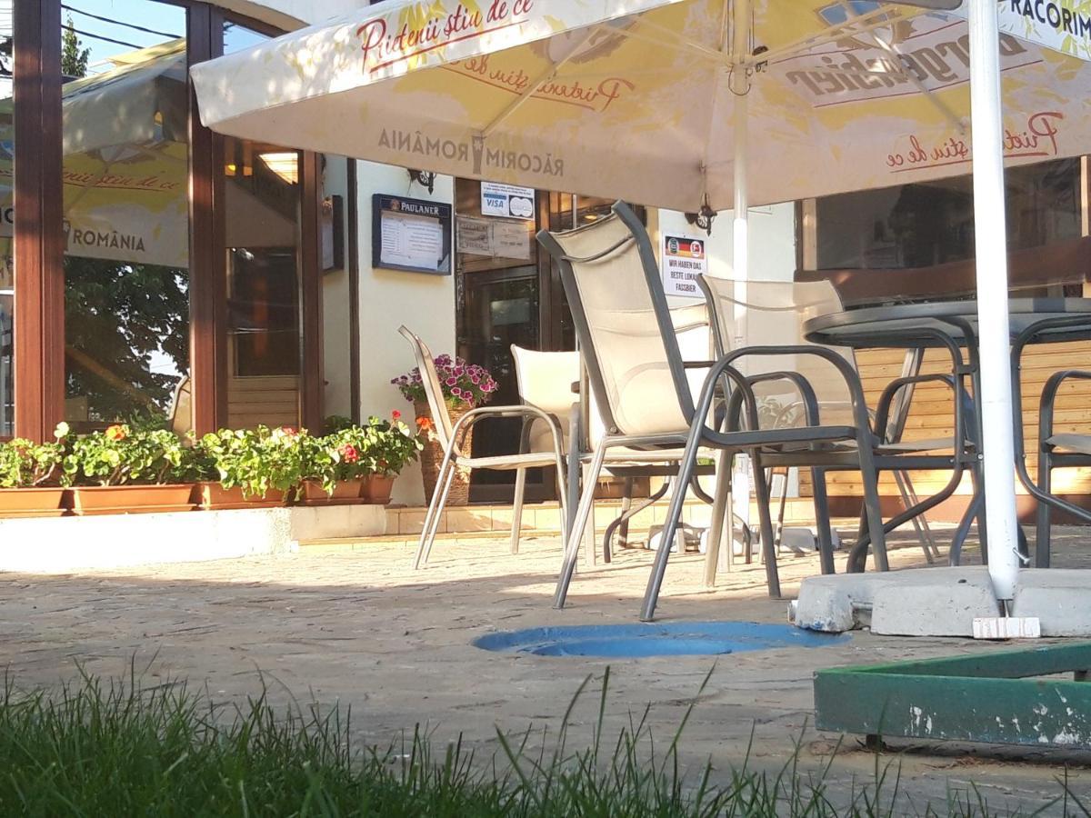 Pensiunea Boema Ploiesti Luaran gambar